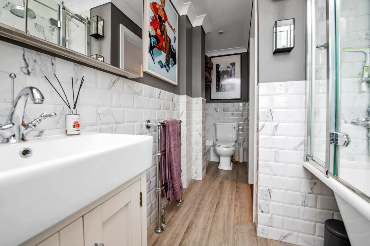 Stylish 3 Bedroom Townhouse For 5 Guests, Set In The Medieval Grid With Off Street Parking Bury St. Edmunds Εξωτερικό φωτογραφία